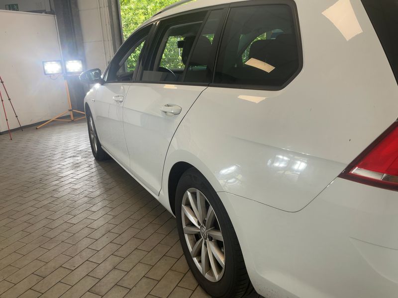 Volkswagen Golf VII 1.6 TDI Lounge BlueMotion Tech 2015 – снимка 6