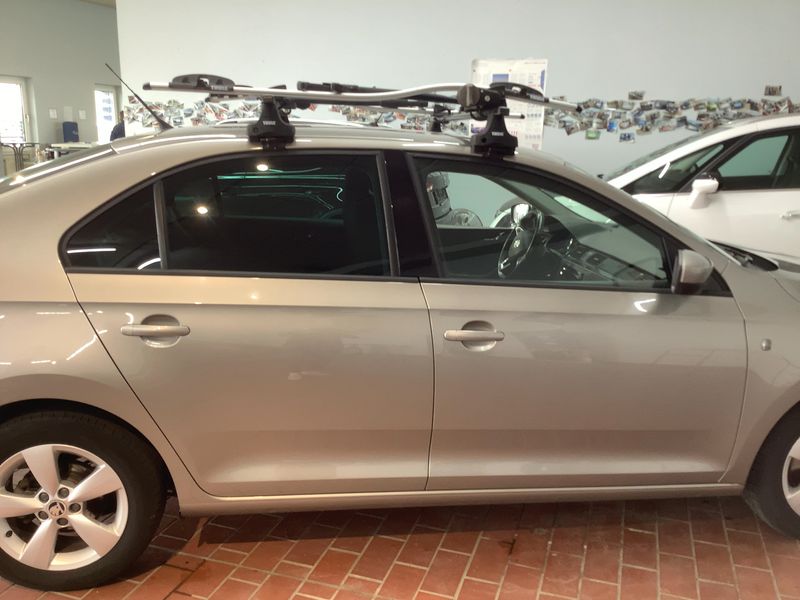 Skoda Rapid 1.2 TSI Ambition 2014 – снимка 10