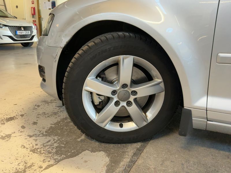 Audi A3 Sportback 2.0 TDI quattro Ambition 2012 – снимка 3
