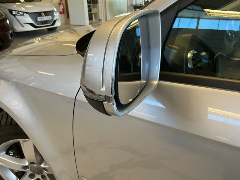 Audi A3 Sportback 2.0 TDI quattro Ambition 2012 – снимка на щета 29