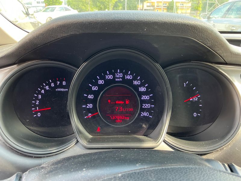 Kia cee'd 1.4 SW Team Austria Edition 2016 – снимка 19