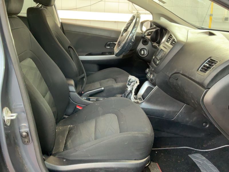 Kia cee'd 1.4 SW Team Austria Edition 2016 – снимка 17