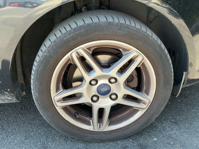 Ford Fiesta 1.0 EcoBoost Titanium 2015 – снимка 11