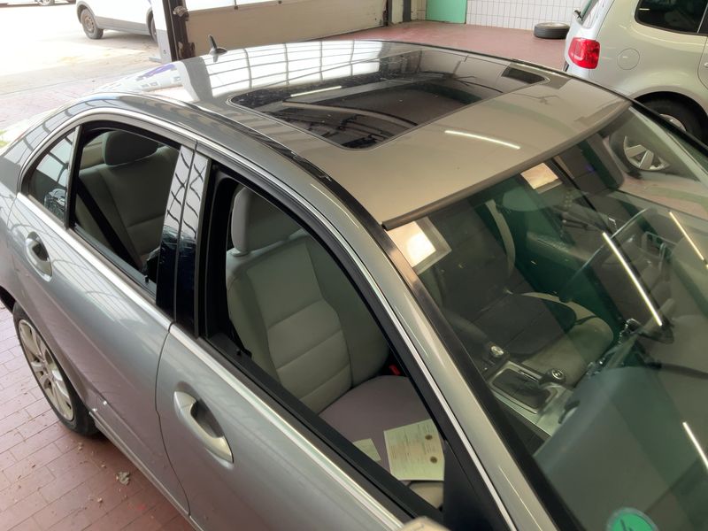 Mercedes-Benz C-Klasse C 180 Kompressor Avantgarde 2009 – снимка 13