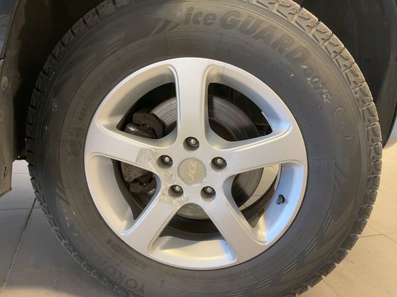Suzuki Grand Vitara 2.4 Executive 5-türig 2010 – снимка 11