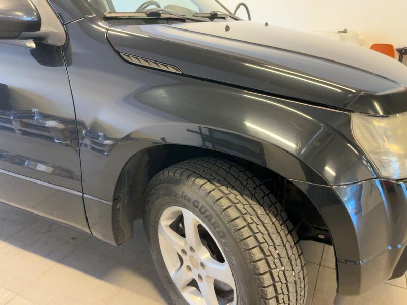 Suzuki Grand Vitara 2.4 Executive 5-türig 2010 – снимка 12