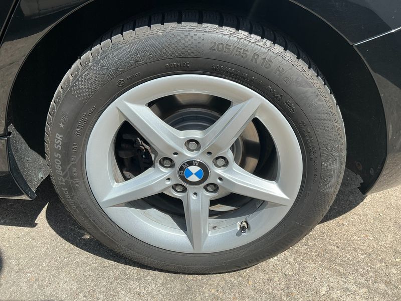 BMW 1er 120d Advantage 2019 – снимка 5