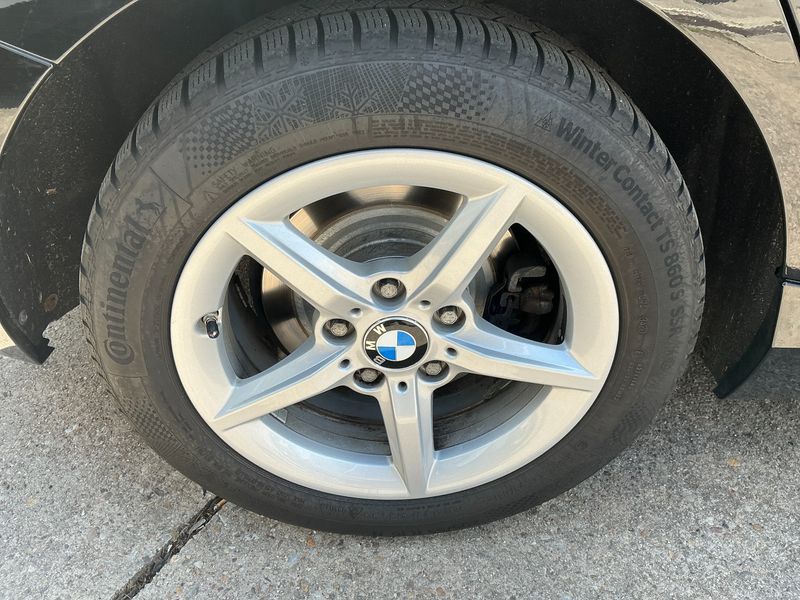 BMW 1er 120d Advantage 2019 – снимка 9