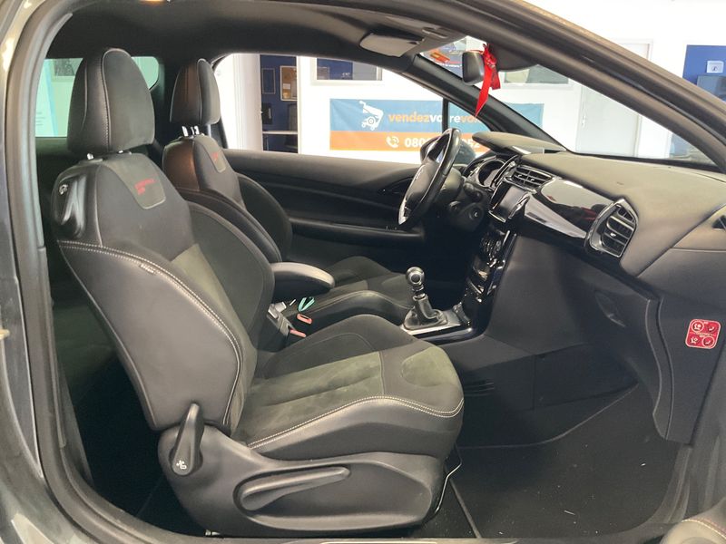 DS Automobiles DS3 1.6 THP Performance Line 2016 – снимка 16