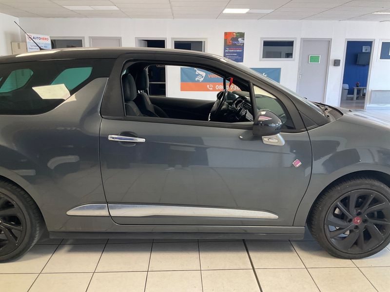 DS Automobiles DS3 1.6 THP Performance Line 2016 – снимка 10