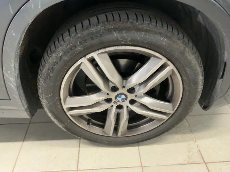 BMW X1 xDrive 18d M Sport 2017 – снимка 11