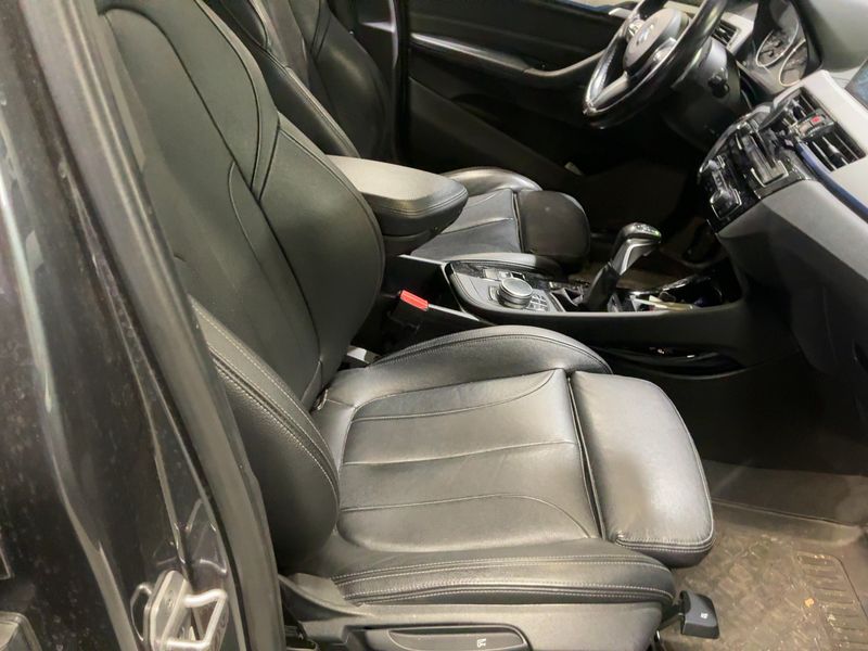 BMW X1 xDrive 18d M Sport 2017 – снимка 16
