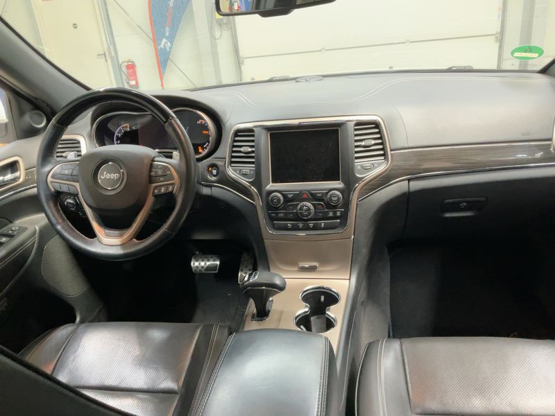Jeep Grand Cherokee 3.0 CRD Overland 2014 – снимка 17