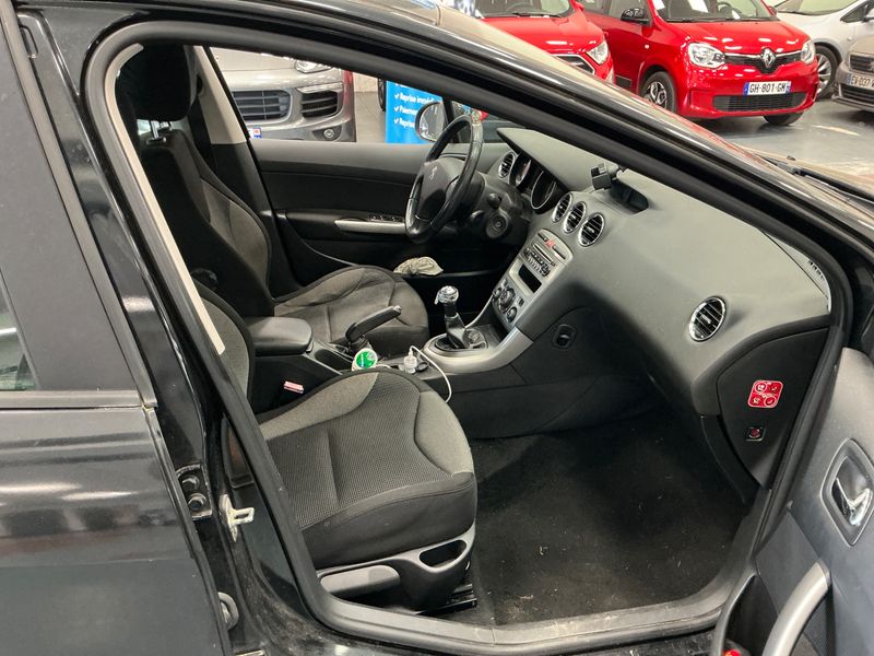 Peugeot 308 1.6 HDi Active 2012 – снимка 3