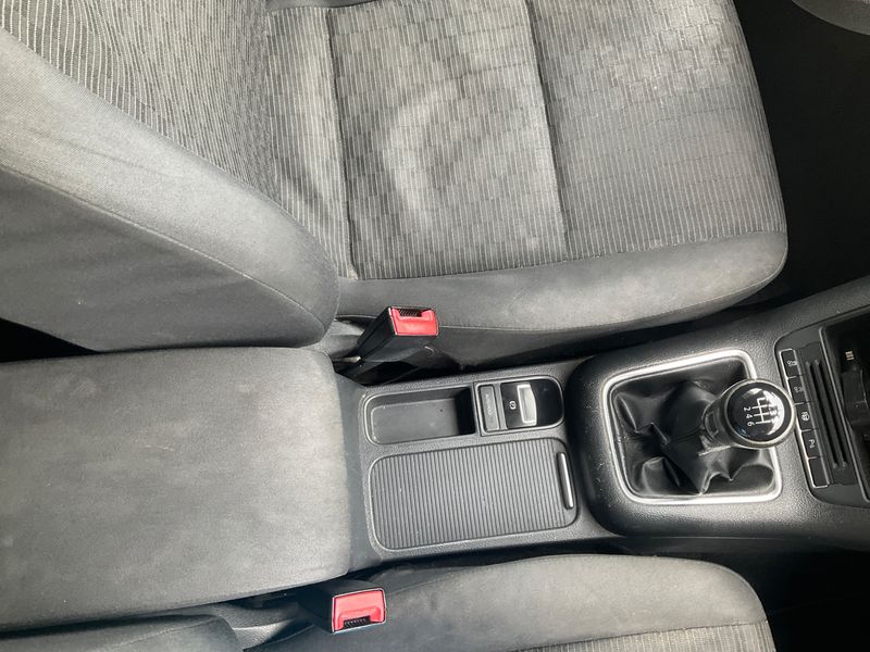 Volkswagen Tiguan 2.0 TDI Trend & Fun BlueMotion Tech 2013 – снимка на щета 37