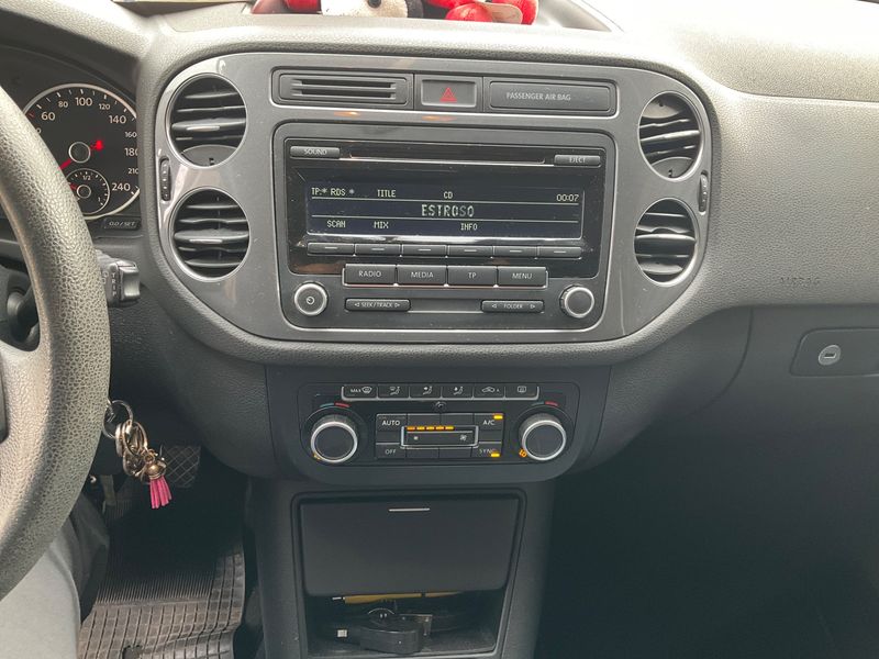 Volkswagen Tiguan 2.0 TDI Trend & Fun BlueMotion Tech 2013 – снимка 23