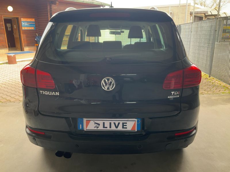 Volkswagen Tiguan 2.0 TDI Trend & Fun BlueMotion Tech 2013 – снимка 15