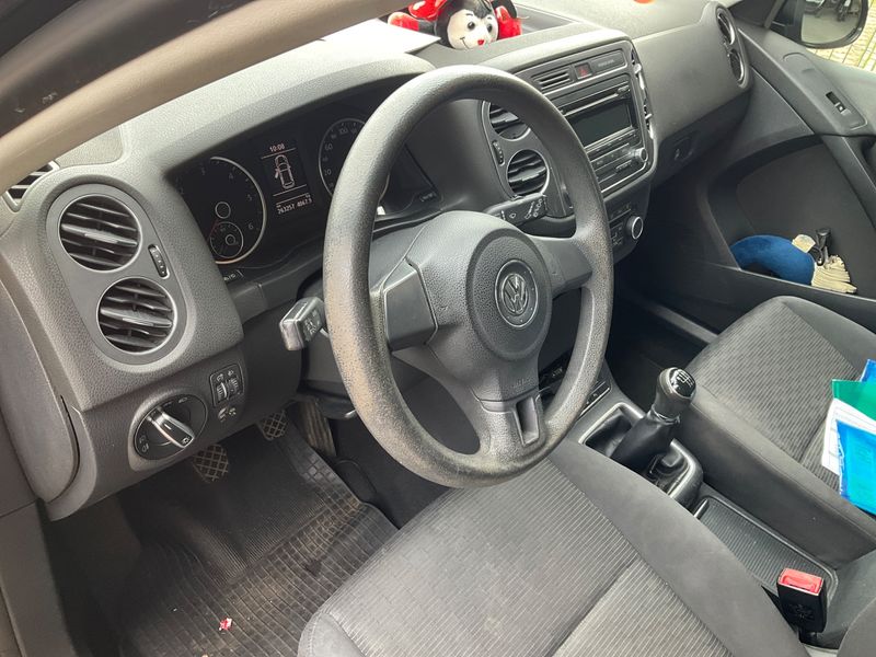 Volkswagen Tiguan 2.0 TDI Trend & Fun BlueMotion Tech 2013 – снимка на щета 43