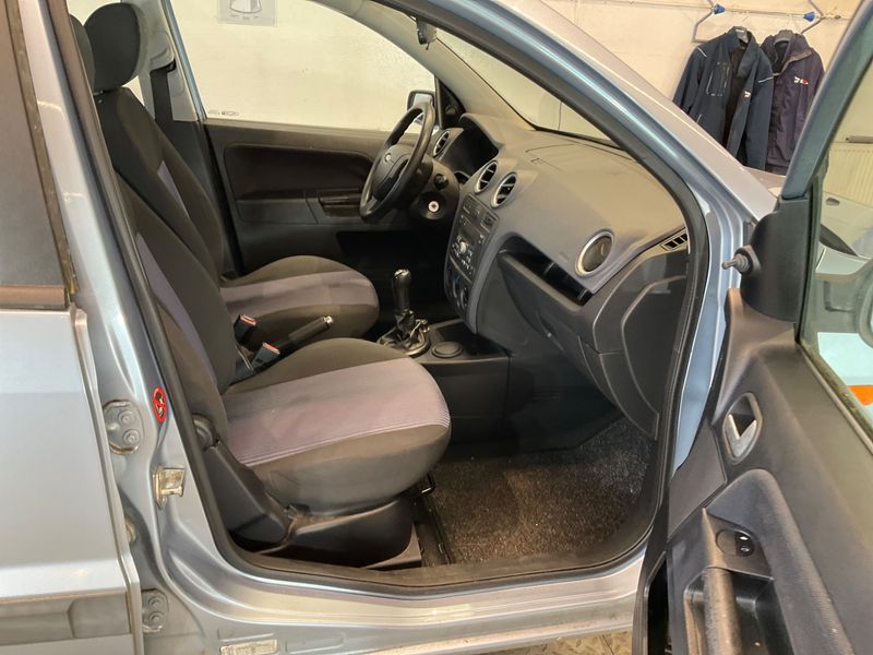 Ford Fusion 1.4 Fun 2006 – снимка 3