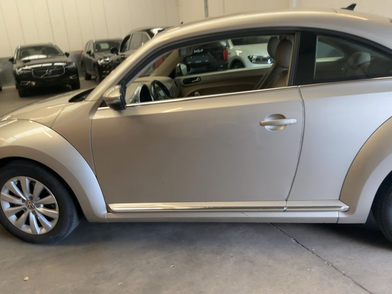Volkswagen Beetle 1.2 TSI Design BlueMotion Tech 2013 – снимка 4