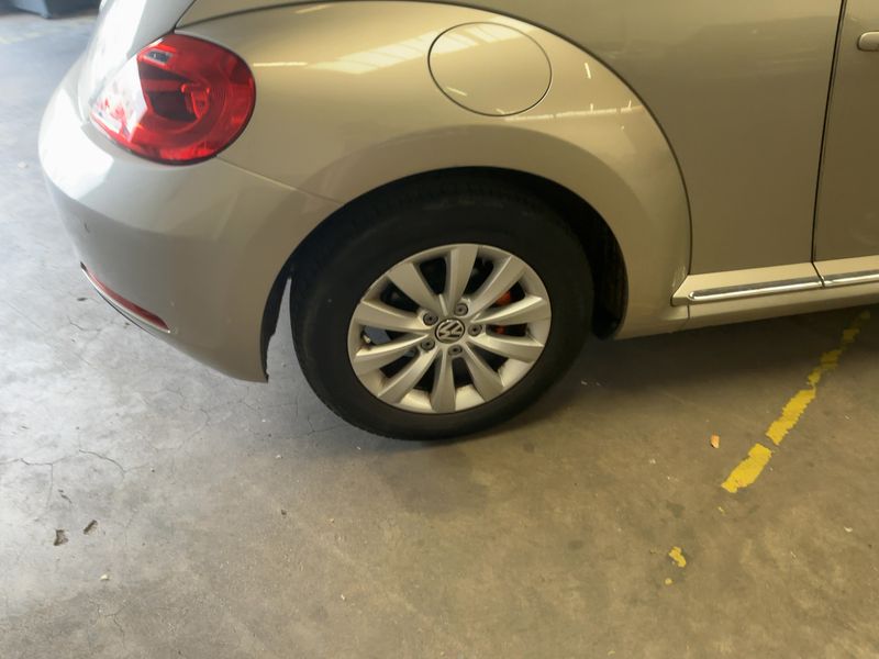 Volkswagen Beetle 1.2 TSI Design BlueMotion Tech 2013 – снимка 9