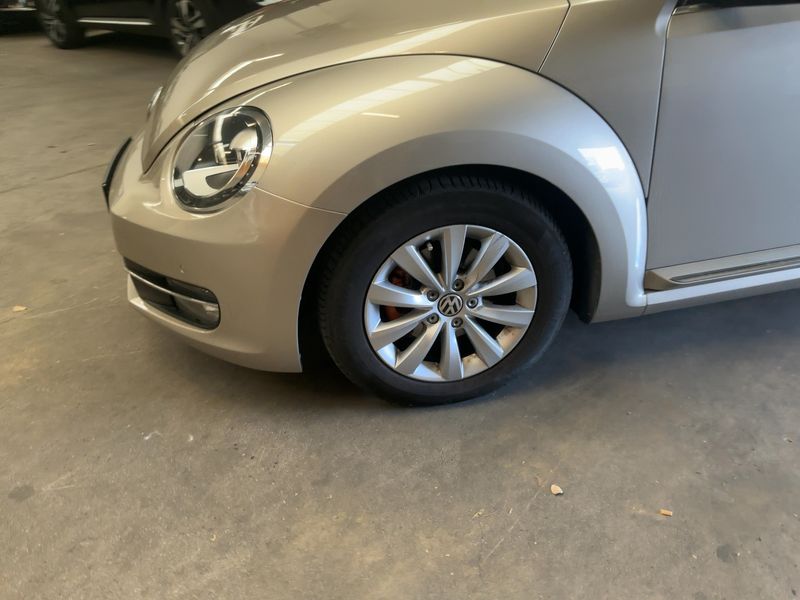 Volkswagen Beetle 1.2 TSI Design BlueMotion Tech 2013 – снимка 3