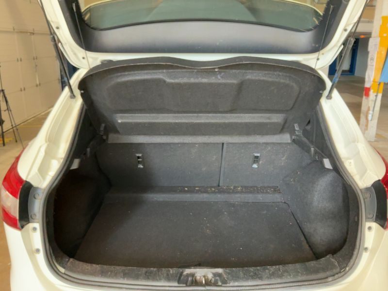 Nissan Qashqai 1.5 Turbodiesel Acenta 2015 – снимка 15