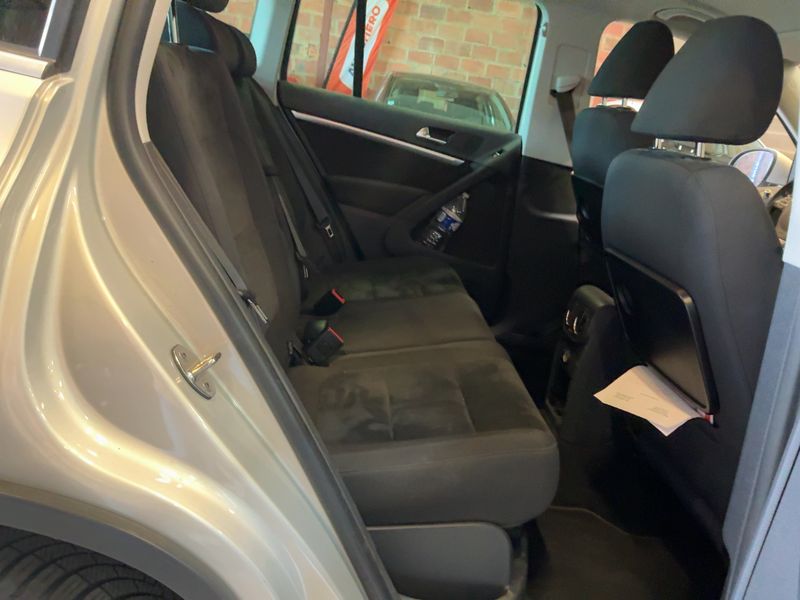 Volkswagen Tiguan 2.0 TDI Sport & Style 4Motion BlueMotion Tech 2013 – снимка 19