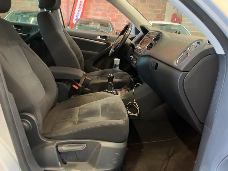 Volkswagen Tiguan 2.0 TDI Sport & Style 4Motion BlueMotion Tech 2013 – снимка 16
