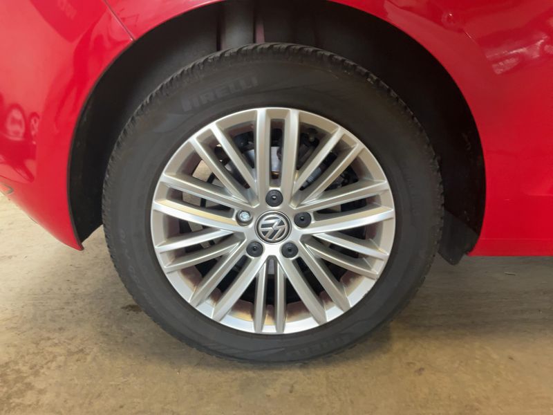 Volkswagen Golf VII 1.6 TDI Carat BlueMotion Tech 2014 – снимка 9
