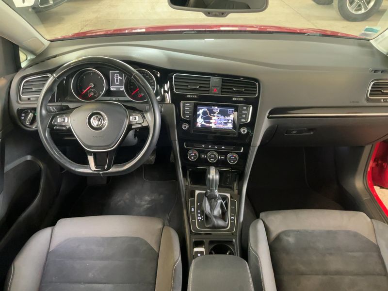 Volkswagen Golf VII 1.6 TDI Carat BlueMotion Tech 2014 – снимка 17