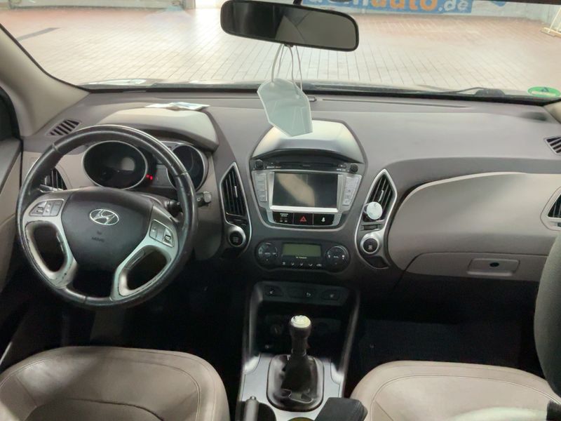 Hyundai ix35 2.0 Premium AWD 2013 – снимка 17