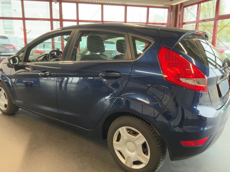 Ford Fiesta 1.25 Titanium 2011 – снимка 6