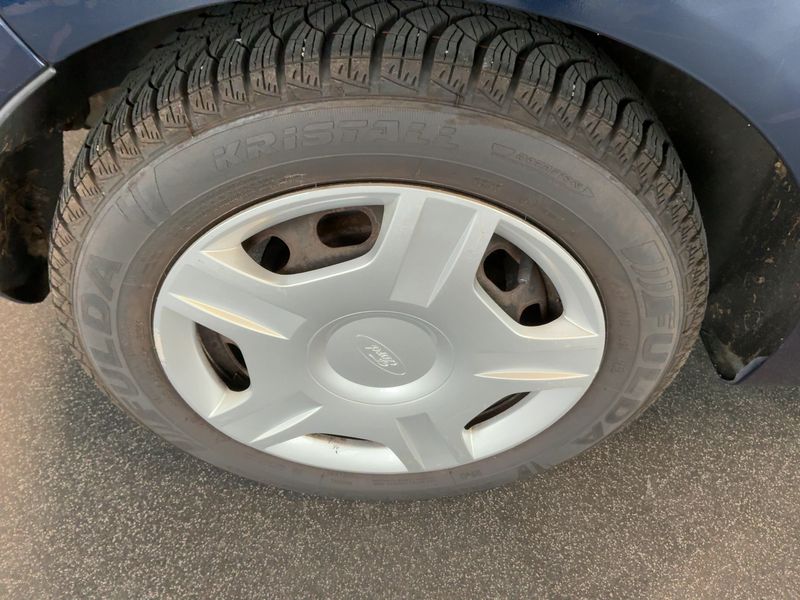 Ford Fiesta 1.25 Titanium 2011 – снимка 9
