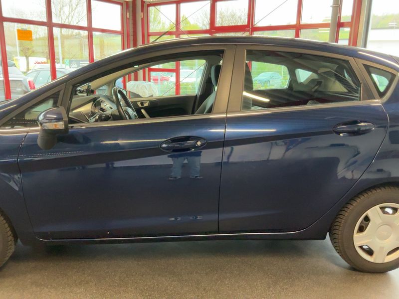 Ford Fiesta 1.25 Titanium 2011 – снимка 4