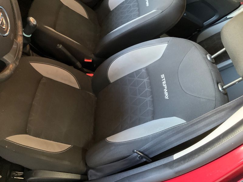 Dacia Sandero 1.5 dCi Stepway Prestige 2014 – снимка 31