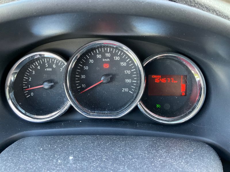 Dacia Sandero 1.5 dCi Stepway Prestige 2014 – снимка 18