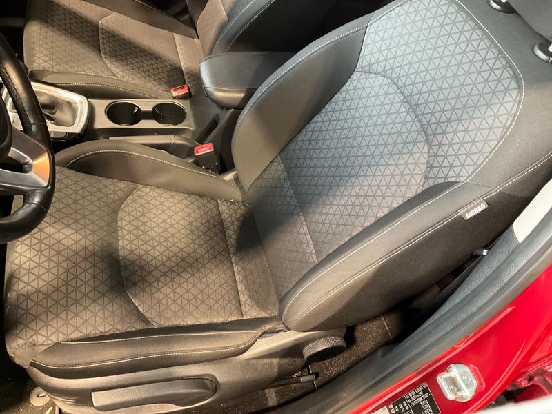 Kia cee'd 1.6 CRDi Mild-Hybrid Vision 2021 – снимка 33