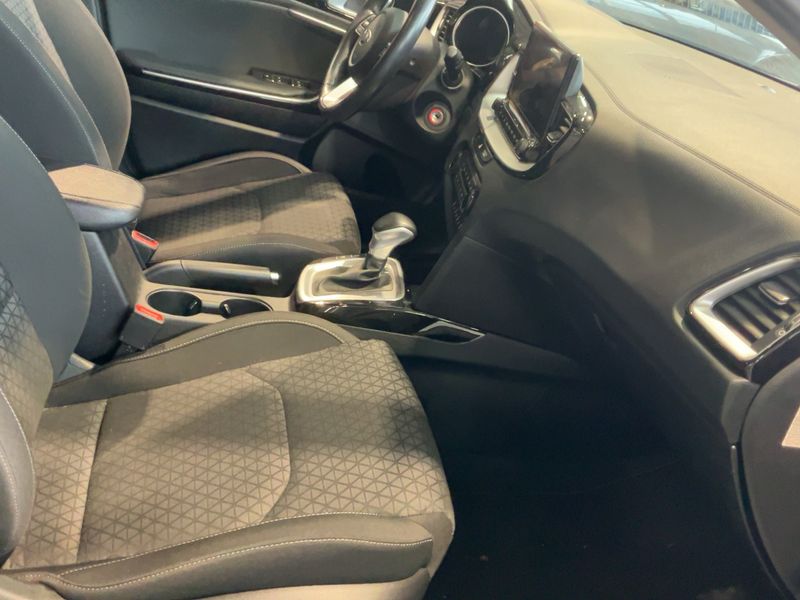 Kia cee'd 1.6 CRDi Mild-Hybrid Vision 2021 – снимка 16