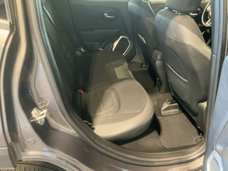 Jeep Renegade 1.6 M-Jet Limited FWD 2017 – снимка 19