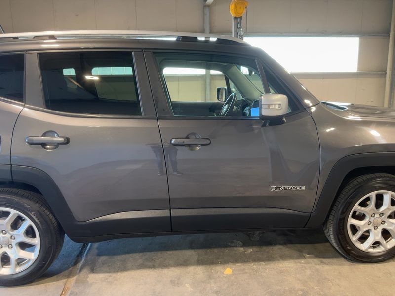Jeep Renegade 1.6 M-Jet Limited FWD 2017 – снимка 10