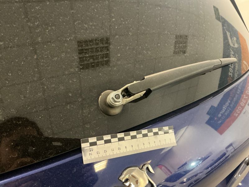 Peugeot 308 1.5 Blue-HDi GT Line 2018 – снимка 30