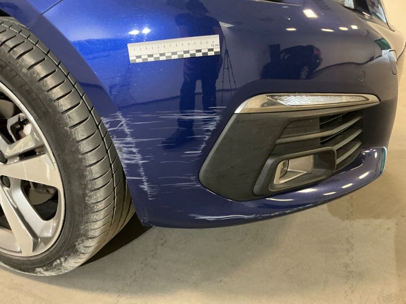 Peugeot 308 1.5 Blue-HDi GT Line 2018 – снимка 31