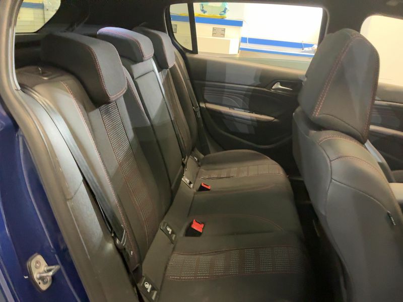 Peugeot 308 1.5 Blue-HDi GT Line 2018 – снимка 19