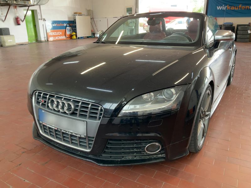 Audi TTS 2.0 TFSI quattro Roadster 2010 – снимка 1