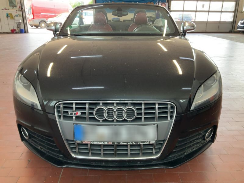 Audi TTS 2.0 TFSI quattro Roadster 2010 – снимка 14