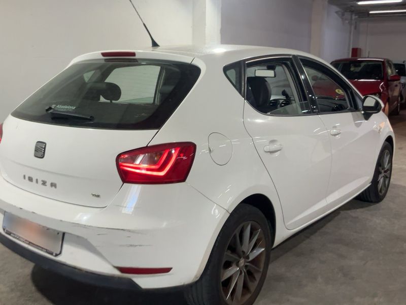 Seat Ibiza 1.6 TDI Style Tech 2013 – снимка 8