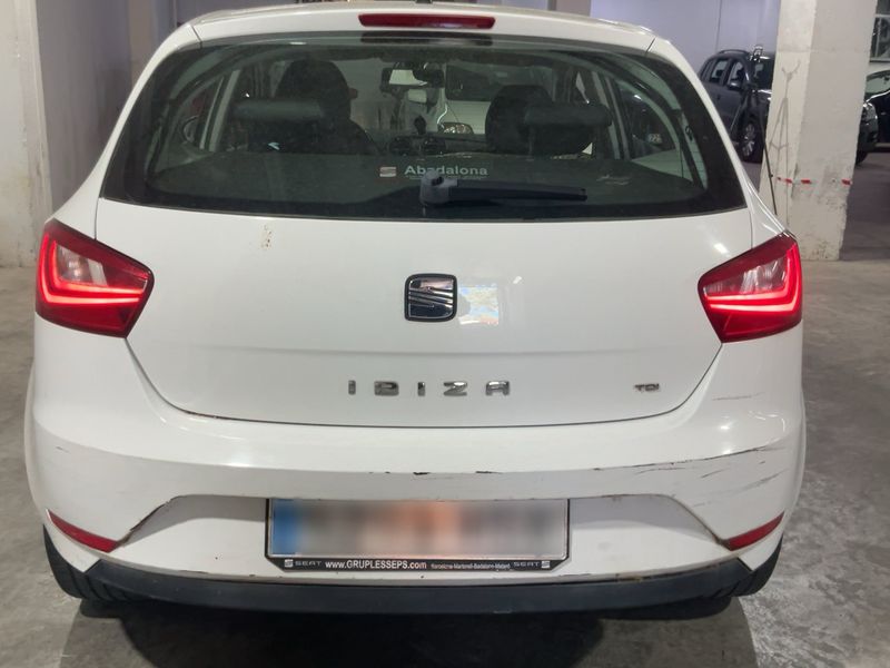 Seat Ibiza 1.6 TDI Style Tech 2013 – снимка 7