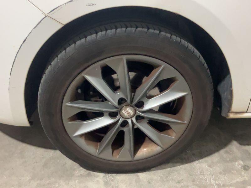 Seat Ibiza 1.6 TDI Style Tech 2013 – снимка 3