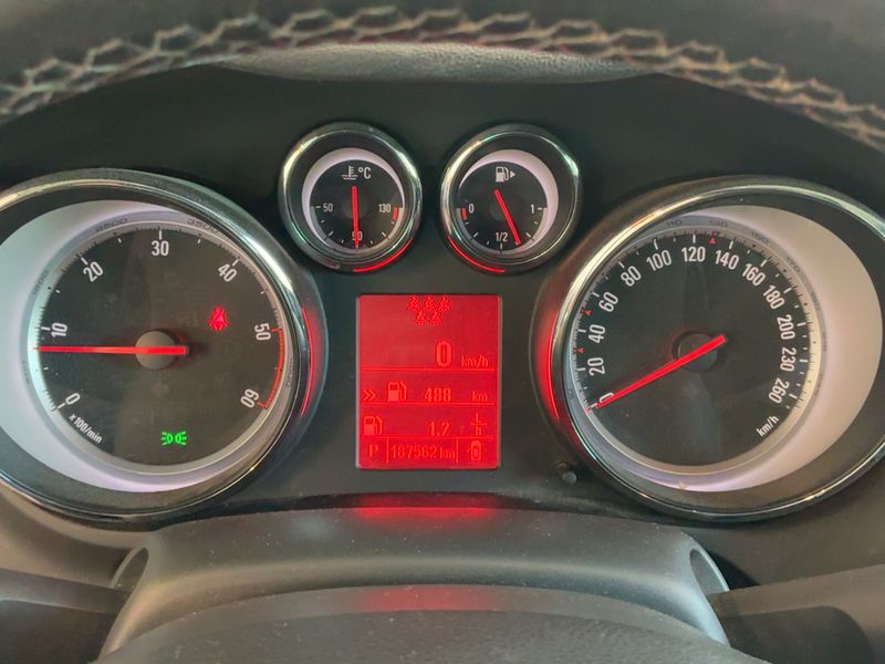 Opel Zafira Tourer 2.0 CDTI Innovation 2016 – снимка 19